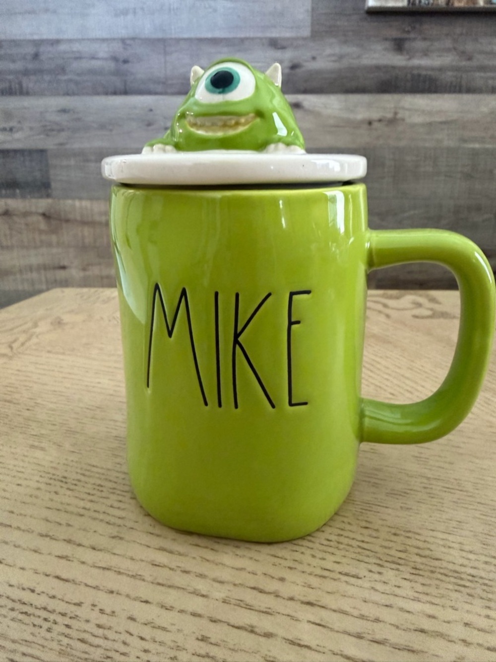 Ceramic mug, Rae Dunn x Disney Pixar Monsters Inc. MIKE Wazowski with character - Picture 5 of 16